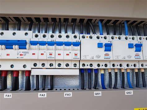 Ukážka označenia elektrického rozvádzača