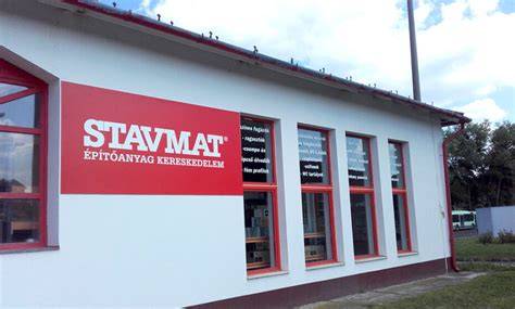 budova stavebnín STAVMAT