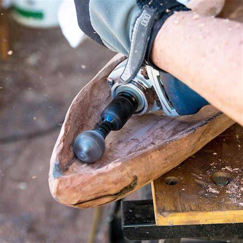 Detailný pohľad na uhlovú brúsku Makita GA5041C01
