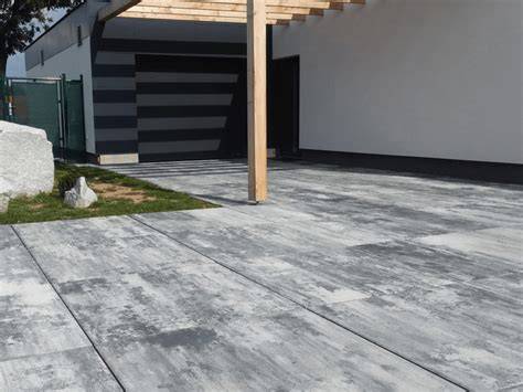Vizualizácia ochrany betónovej dlažby impregnáciou DITON AQUASTOP PROTECT