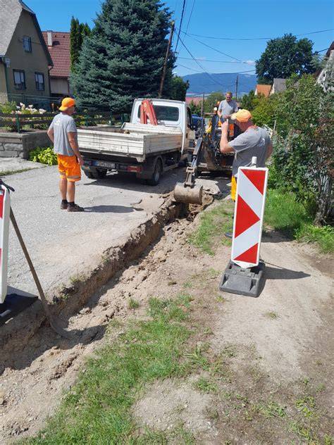 Rôzne aplikácie líniového odvodnenia v infraštruktúre