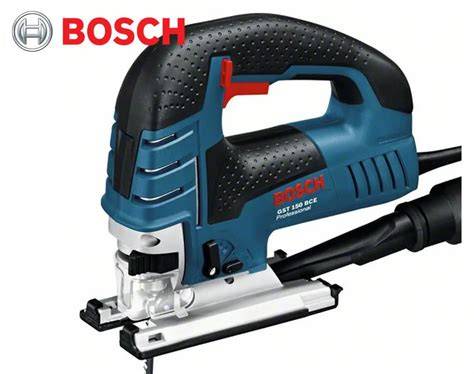 Priamočiara píla Bosch GST 150 BCE v akcii