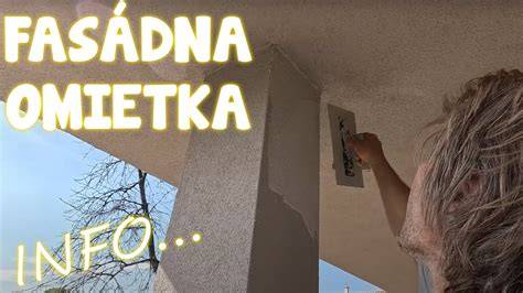 ukážka práce so satinovacou brúskou na drevenom povrchu