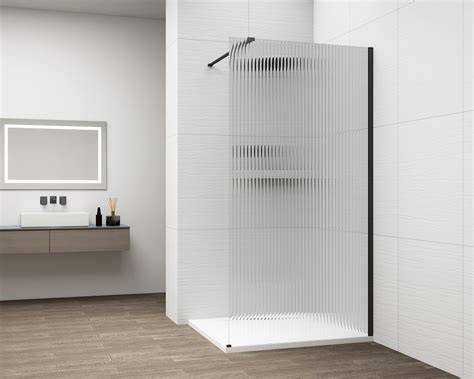 Produktový záber: Rôzne typy spádových líšt pre walk-in sprchy