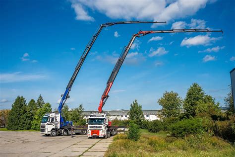 Rozvoz stavebného materiálu s hydraulickou rukou