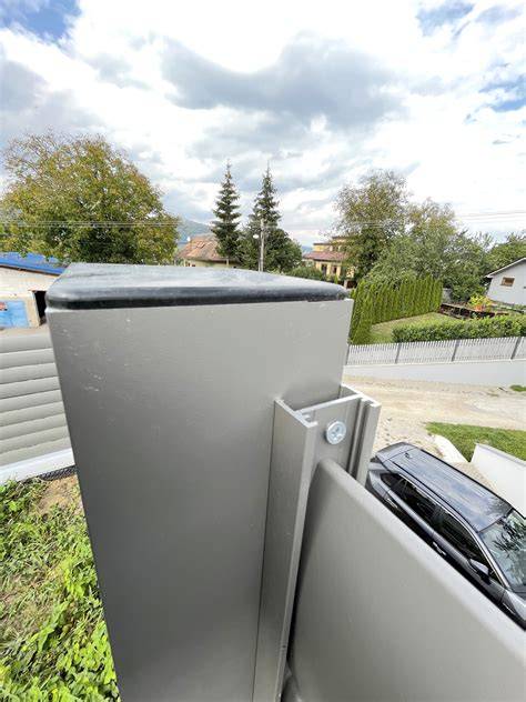 Hliníkový plot odolný voči korózii