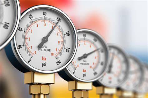 Manometer ukazujúci tlak vody vo vykurovacom systéme