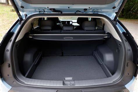 Interiér Kia Niro s batožinovým priestorom