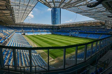 Pohľad na Národný futbalový štadión s vláknocementovým obkladom EQUITONE [tectiva]