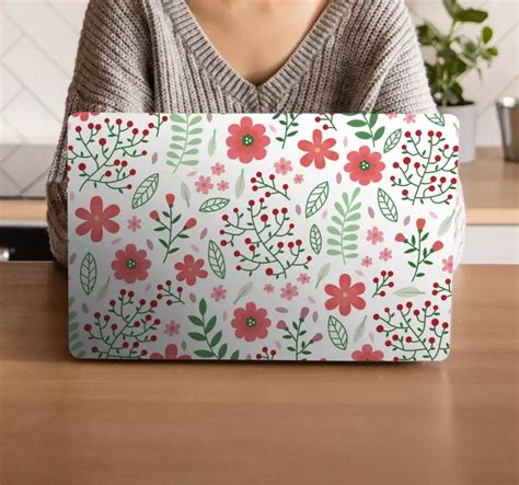 Rôznorodosť kvetinových vzorov na obkladoch