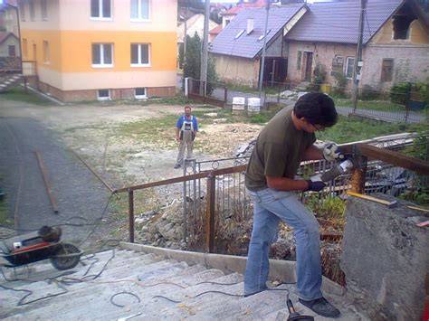 Nástroje potrebné na montáž zábradlia