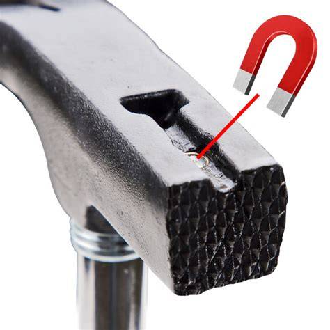 Tesárske kladivo s magnetom