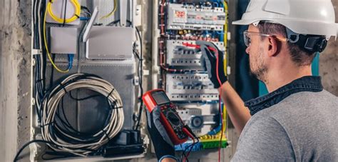 Elektroinštalačné práce v priebehu rekonštrukcie