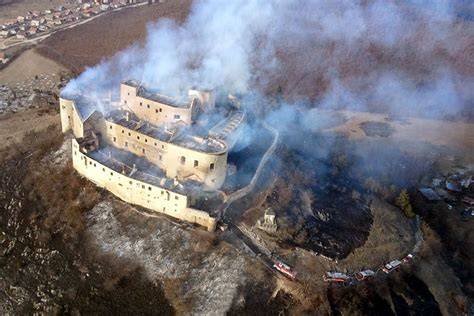 Hrad Krásna Hôrka po požiari z roku 2012