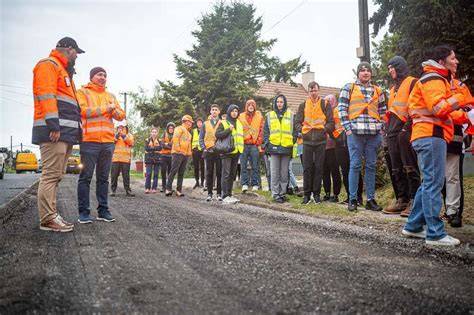 schéma technológie recyklácie vozovky za studena