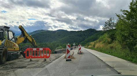 Starý stav cesty na Pačanskom kopci pred rekonštrukciou