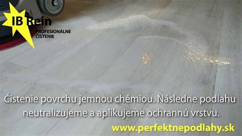 Nástroje na čistenie PVC podlahy