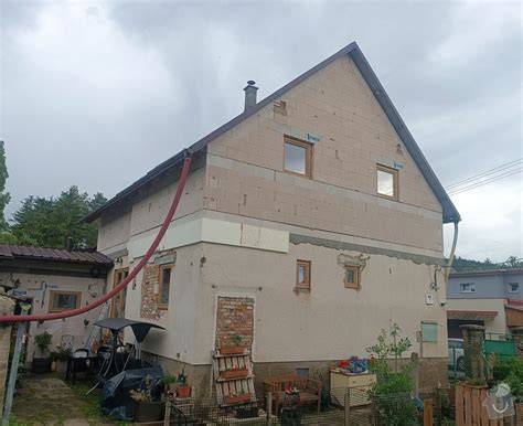 Zrenovovaná fasáda domu