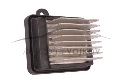 Detail motorčeka ventilátora kúrenia a jeho lopatiek