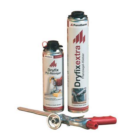 Nanášanie murovacej peny Porotherm Dryfix Extra