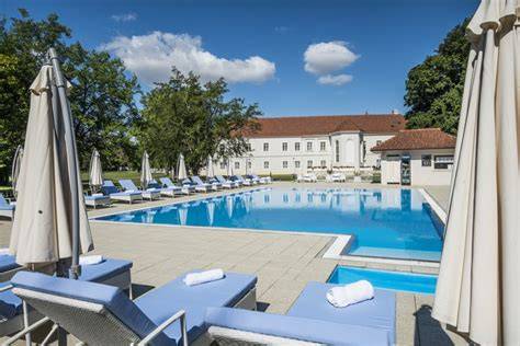 Wellness zóna a bazén Art Hotela Kaštieľ