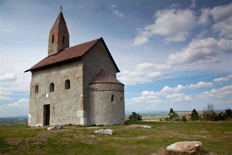 Kostol sv. Michala archanjela v Dražovciach