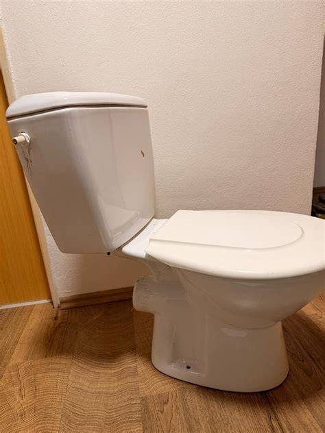 Klasický kombi WC s nádržkou