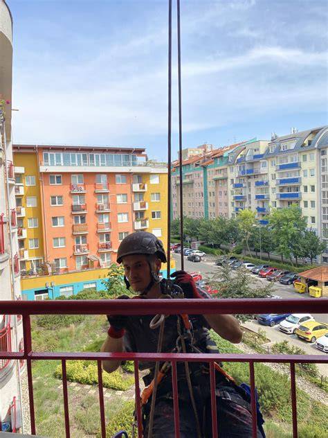 Galéria moderných realizácií balkónových zábradlí