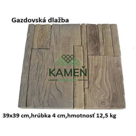 Kamenná imitácia dreva v exteriéri
