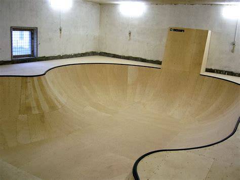 Interiérový skatepark v Hrušovanoch nad Jevišovkou