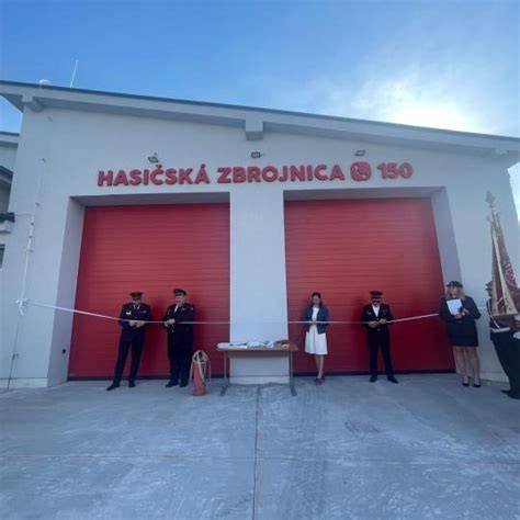 Zanedbaná hasičská zbrojnica