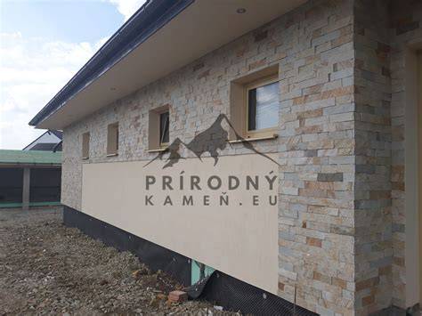 Detailná štruktúra umelého kameňa INCANA imitujúceho prírodný kameň