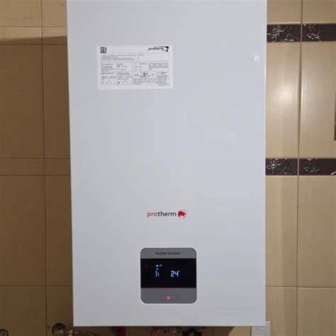 Ovládací panel moderného kondenzačného kotla Protherm