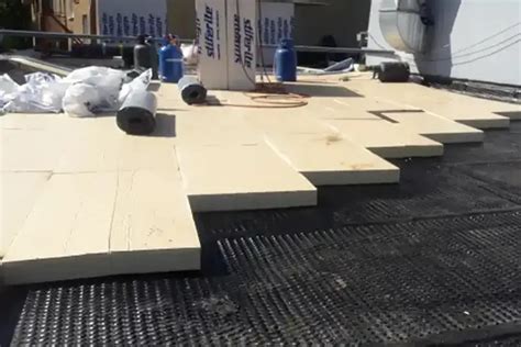 Materiály pre hydroizoláciu plochej strechy