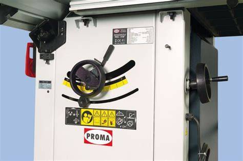 Detail ovládacích prvkov formátovacej píly PROMA PKS-315F