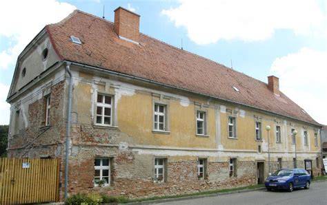 Schéma inštalácie difúznej lišty na vlhké murivo