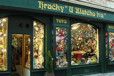 Detail zlatého zliatku s certifikátom
