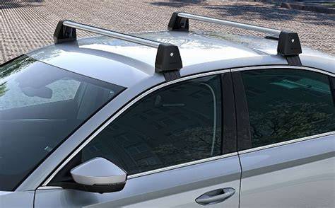 Strešný nosič Thule s boxom na Škoda Octavia