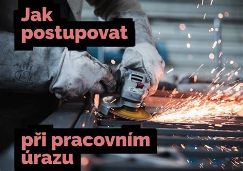Tím skúsených technikov pri práci na odhlučnení vozidla