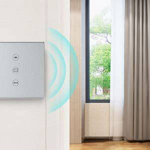 Ovládače a mobilná aplikácia pre inteligentné žalúzie