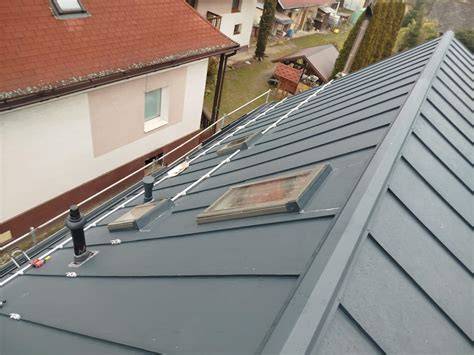 Príklady chýb pri montáži falcovanej krytiny