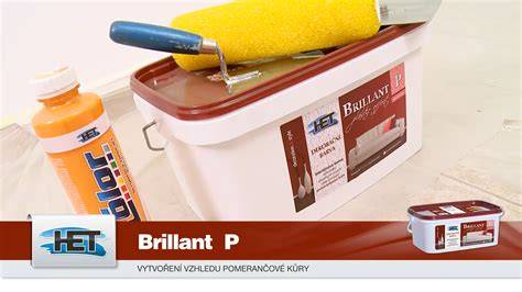Aplikácia farby na tapetu valčekom