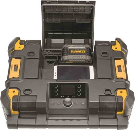 DeWALT DWST1-81078-QW rádio integrované v TSTAK systéme
