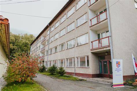 Pohľad na interiér zrekonštruovaného internátu SOŠ lesníckej v Bijacovciach