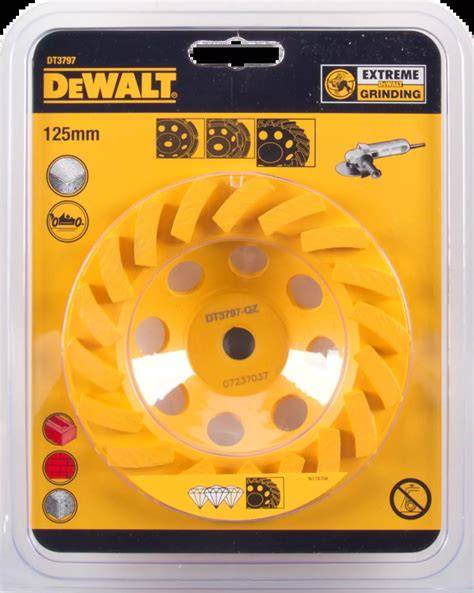 Detail diamantových segmentov DeWalt DT3797