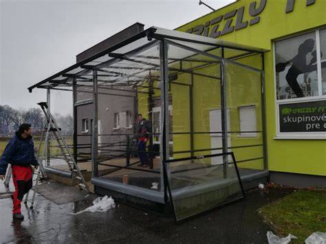 Správne ošetrovanie betónu po uložení pomocou fólie