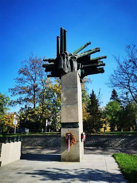Pamätník na rovníku v Ekvádore
