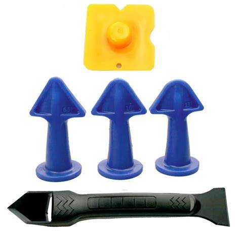 Nástroje na aplikáciu benátskeho štuku