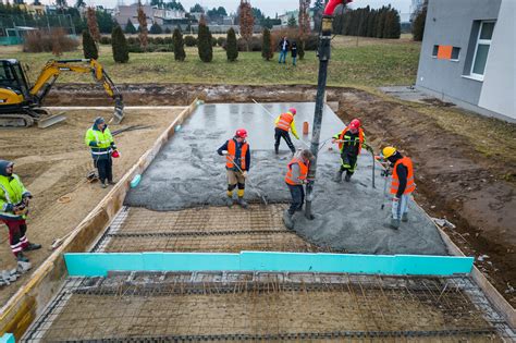Interiér zrekonštruovanej nafukovacej športovej haly v Senici