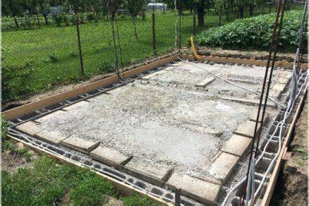 Rez vegetačnou strechou s drenážnou vrstvou